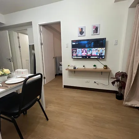 Near Bgc 1Br Wi-Fi Netflix Balcony Skyline Apartment Manila Exterior photo