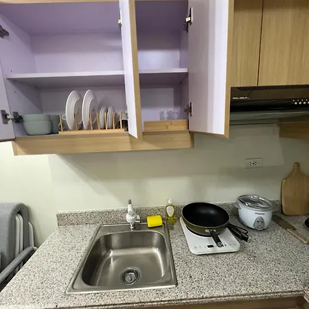 Near Bgc 1Br Wi-Fi Netflix Balcony Skyline Apartment Manila Exterior photo